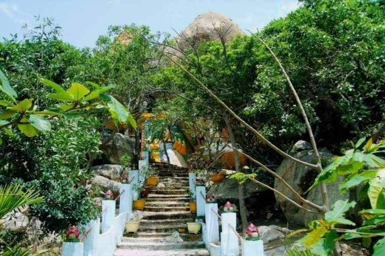 Chùa Cổ Thạch - Phan Thiết